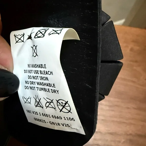 Giambattista Valli Haute Couture Leather & Silk Black Floral Waist Belt - Picture 8 of 11